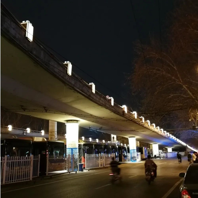 03.jpg