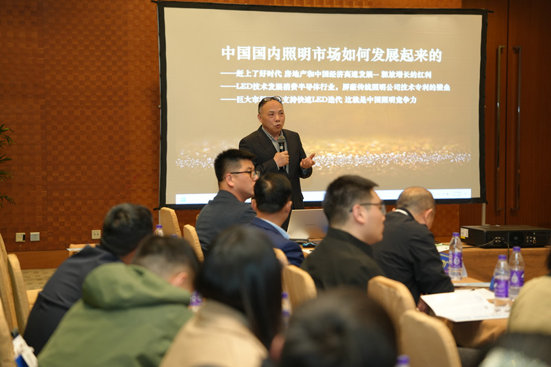 刘锡正.JPG